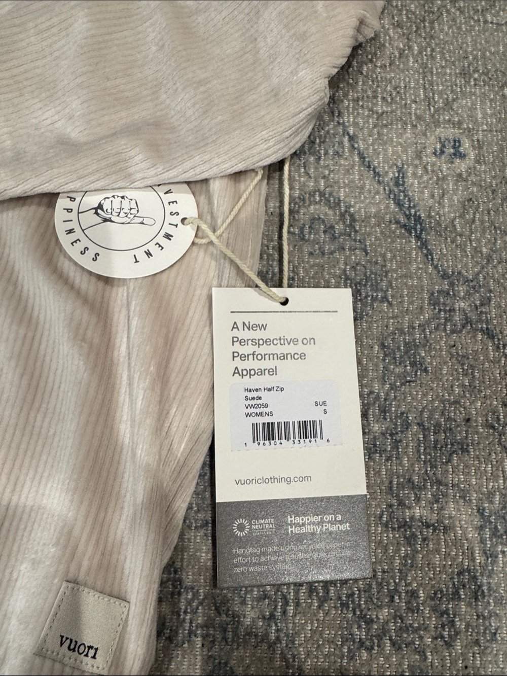 Vuori Neutral Beige Haven Half-Zip Suede Top and Haven Wide-Leg Pants - Picture 2 of 8